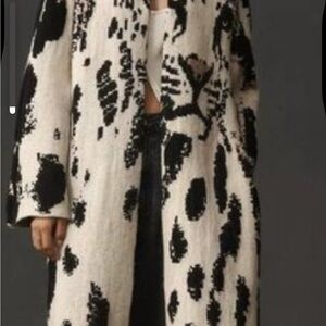 Pilcro Black and White Leopard print Coat ( large/xtra large)